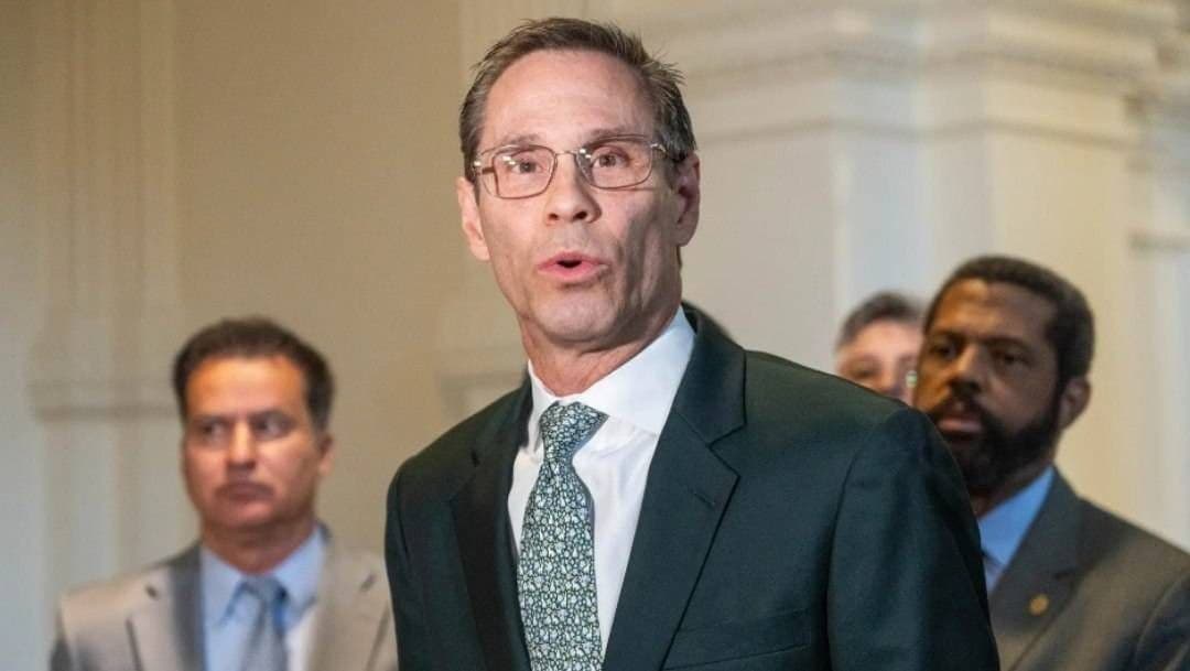 🧠 طرح «بازبینی هوش مصنوعی» در تگزاس آکسیوس نوشت نیتن جانسون، نامزد دموکرات دادستانکل تگزاس، میخواهد در ۳۰ روز اول حضو
