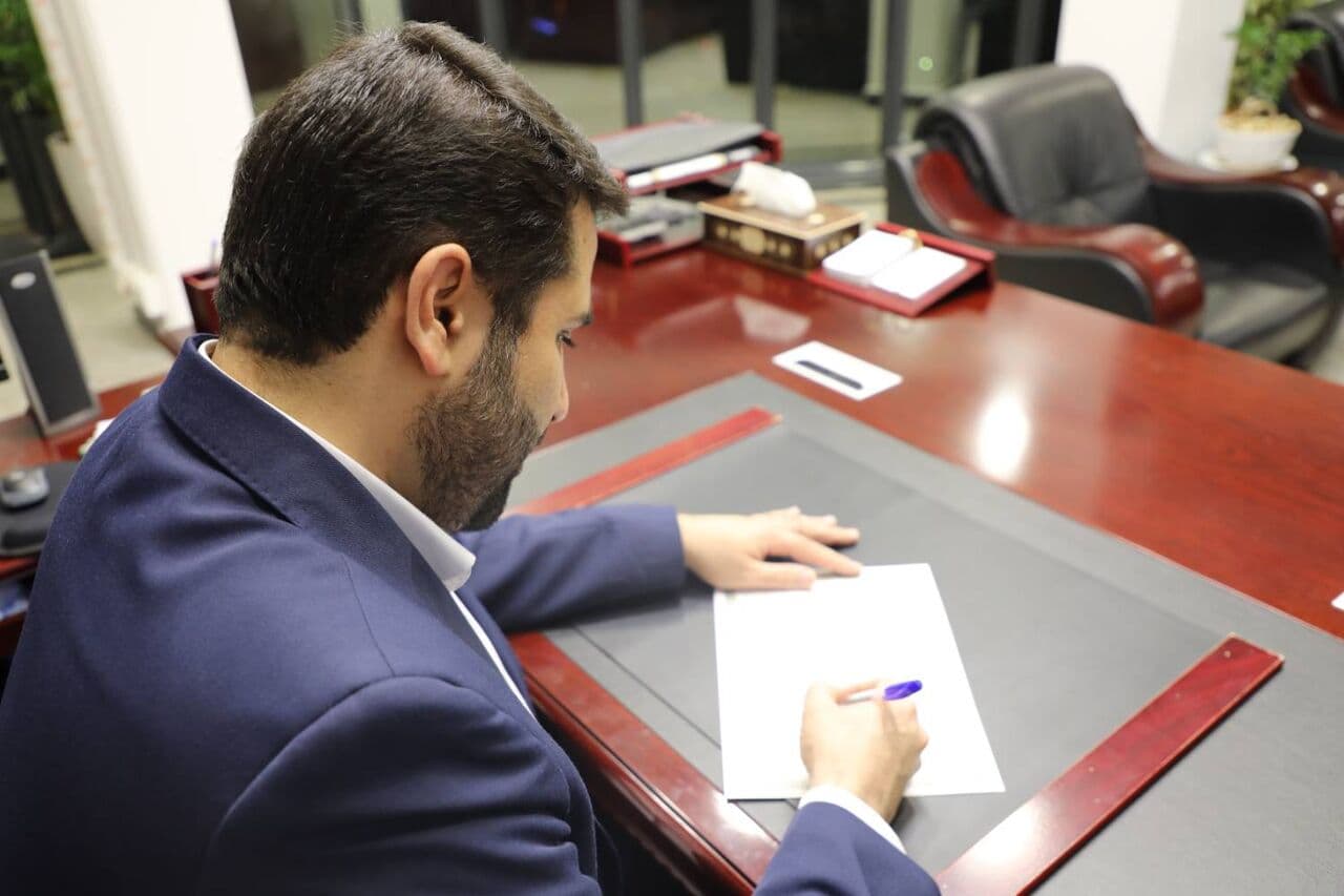 🔻مصوبه بهکارگیری فناوریهای نوین پولی و مالی در فضای مجازی ابلاغ شد 🔹سیدمحمد امین آقامیری، دبیر شورای عالی و رئیس مرک